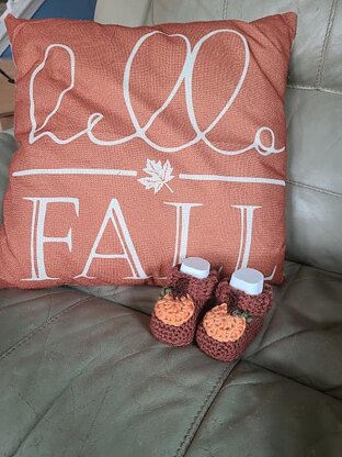 Little Pumpkin Baby Booties