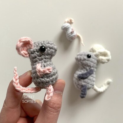 Pocket Mouse Doll