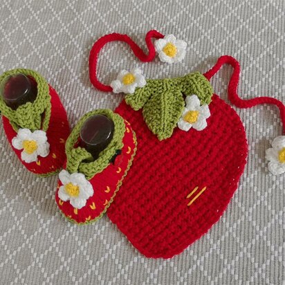 Strawberry Drool Bib and Booties