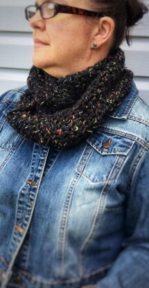 Aurora Infinity Scarf