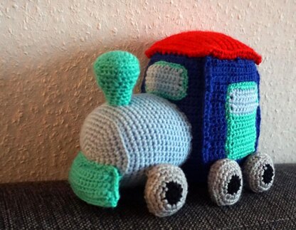 Crochet Pattern for the Locomotive Emma!