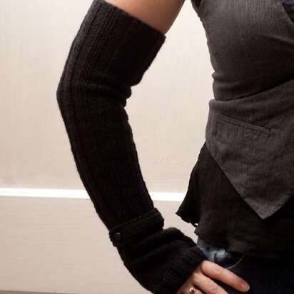 Audrey Fingerless Gloves (Knit version)