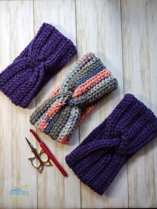 Rib Stitch With A Twist Ear Warmer