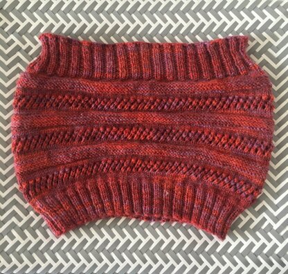 Sunrise Sunburn Sunset Cowl