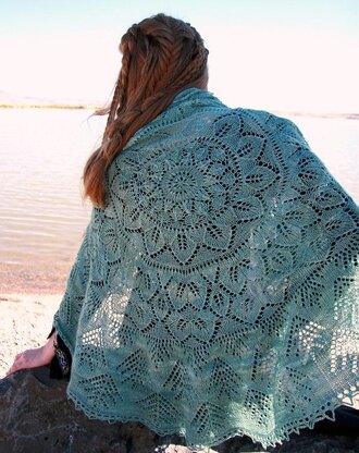 Isolde Shawl