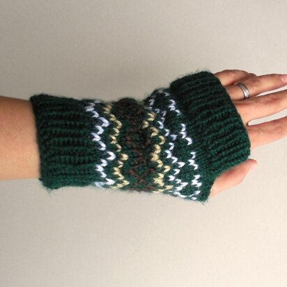 Fits Like a Glove: Fingerless Glove with Fair Isle