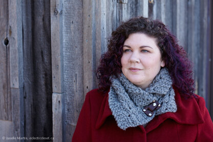 Enmesh Cowl