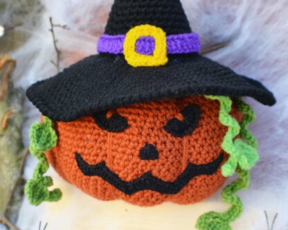 Pumpkin Amigurumi. Crochet Wizard. Witch Ornament. Halloween Decor. Farmhouse Decoration