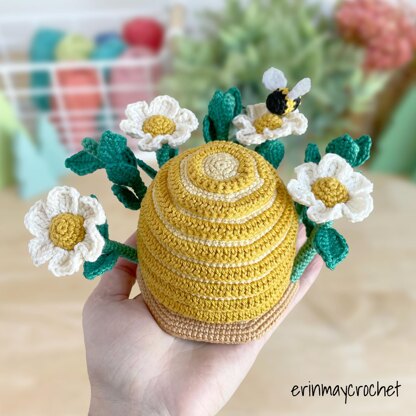 Bumble Blossom Beehive Amigurumi Crochet Pattern