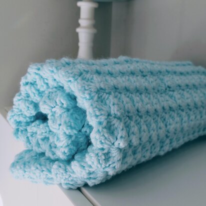 Bubbles Aran Baby Blanket