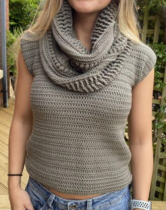 Cashmerino top & cowl set