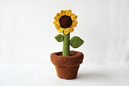 Sunflower in Pot Amigurumi Crochet Pattern