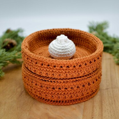 The Bao Tray and Pin Cushion
