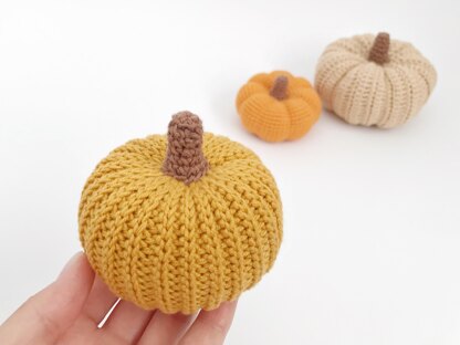 Crochet pumpkins pattern Halloween decor Amigurumi pattern decorations