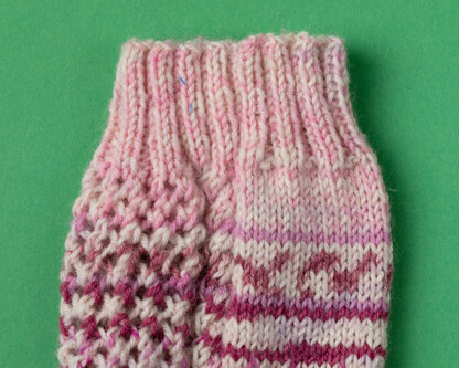 Lunar Lace Socks - Free Knitting Pattern in Paintbox Yarns Socks