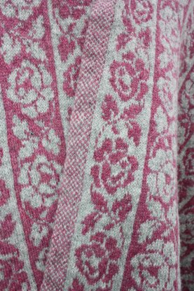 Rambling Rose Wrap