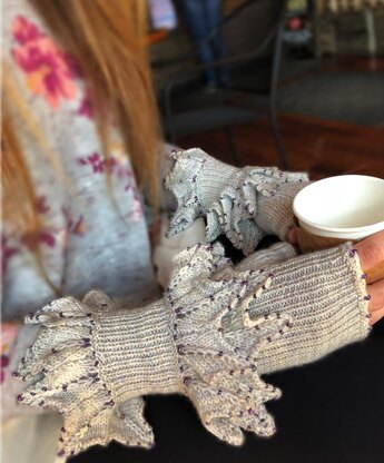 Dragon Paws Fingerless Mitts