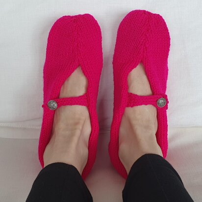 8ply slippers with foot strap - Sharyn