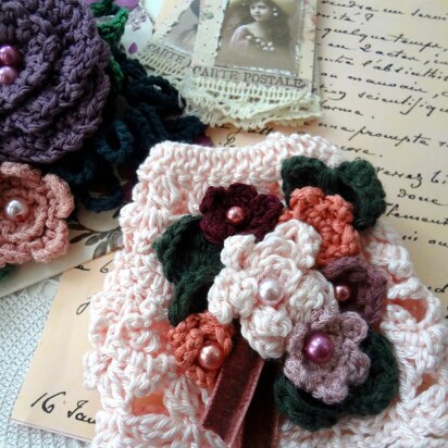 The Brontë Crochet Cuff