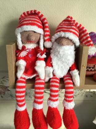 Crimble gnome shelf sitters