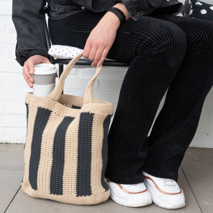 Striped Tote Bag in Yarn and Colors Zen - YAC100116 - Downloadable PDF