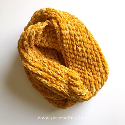 Gold Luxe Cowl