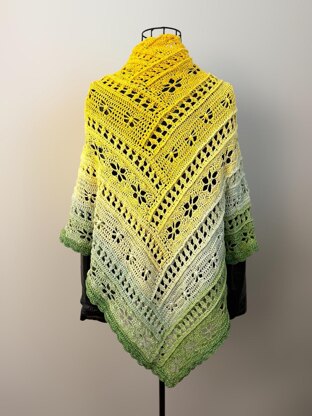 Triangular Scarf Idyia