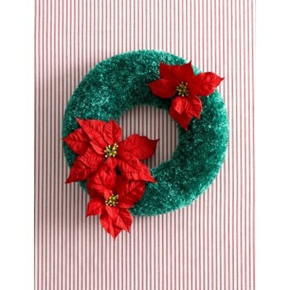 Christmas Wreath in Bernat Boa Holidays