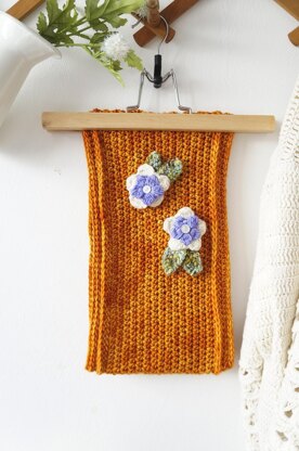 Country Garden Cowl