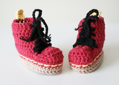 Crochet Combat Booties