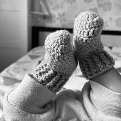 Easy baby socks for newborn