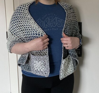 Cathy Mesh Pocketed Shawl