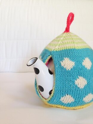 Spotted Daphne Tea Cozy