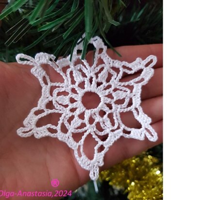 Christmas crochet snowflake 85