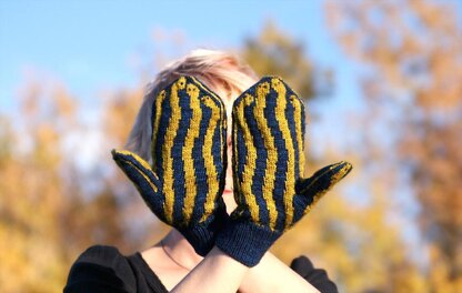 Medusa Mittens