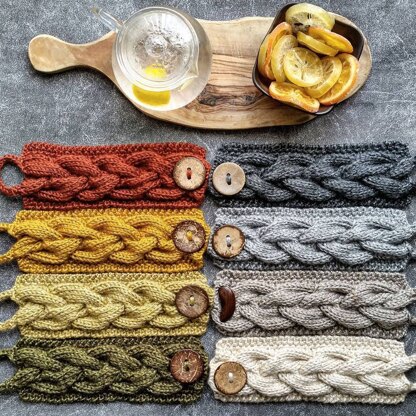 Cabled Cup Cozy