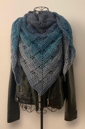 Triangular Scarf "Rhea"