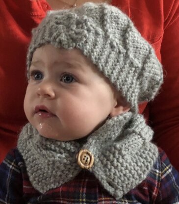 Child’s beret and scarf