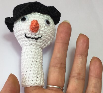 Snowman Finger Puppet