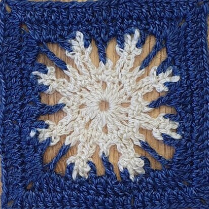 Snowflake Square