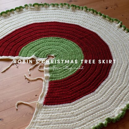 Robin's Christmas Tree Skirt