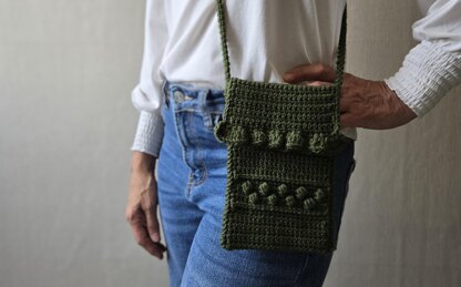 Ruffled Crossbody Purse