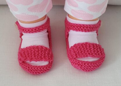 Anthea - 4ply sandals for babies