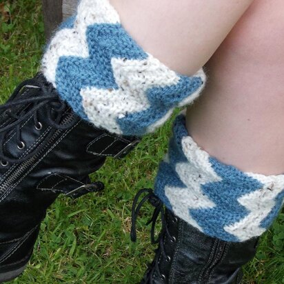 Garter Rib Boot Toppers, with optional beaded picot edge
