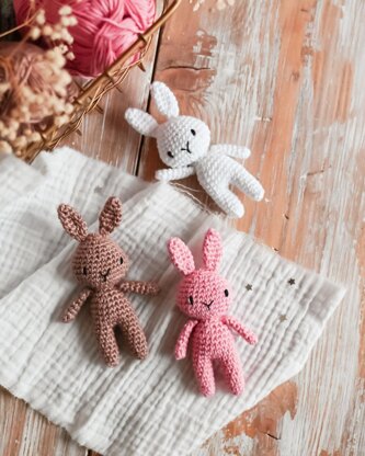 Crochet pattern Poutou the tiny bunny