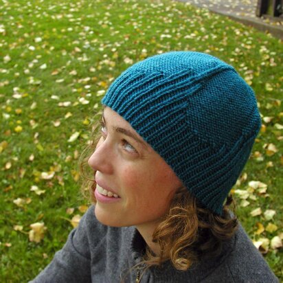 Parabola Hat - knitting pattern