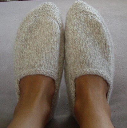 Shay - 8ply family slippers