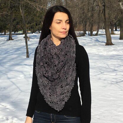 Arrow triangle shawl