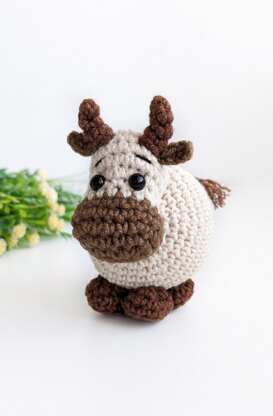 Cow crochet pattern, amigurumi cow easy crochet pattern