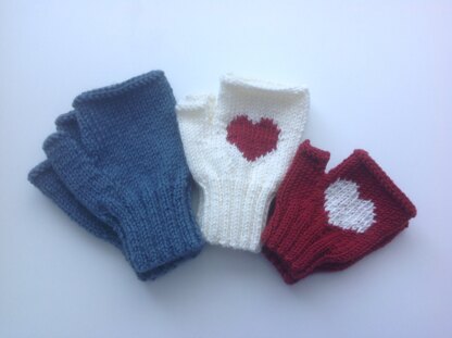 Heart Fingerless Mittens